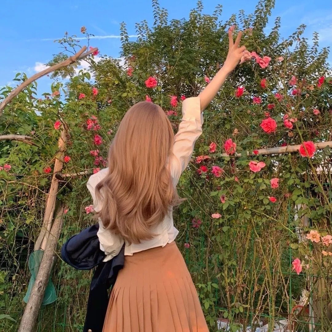 全面失控:跌落神坛的美式潮牌